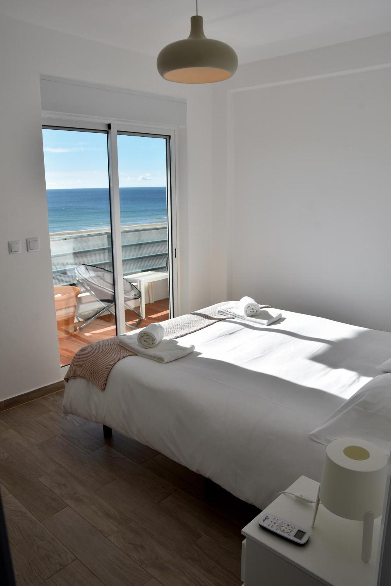 Over The Beach Монте-Гордо Экстерьер фото